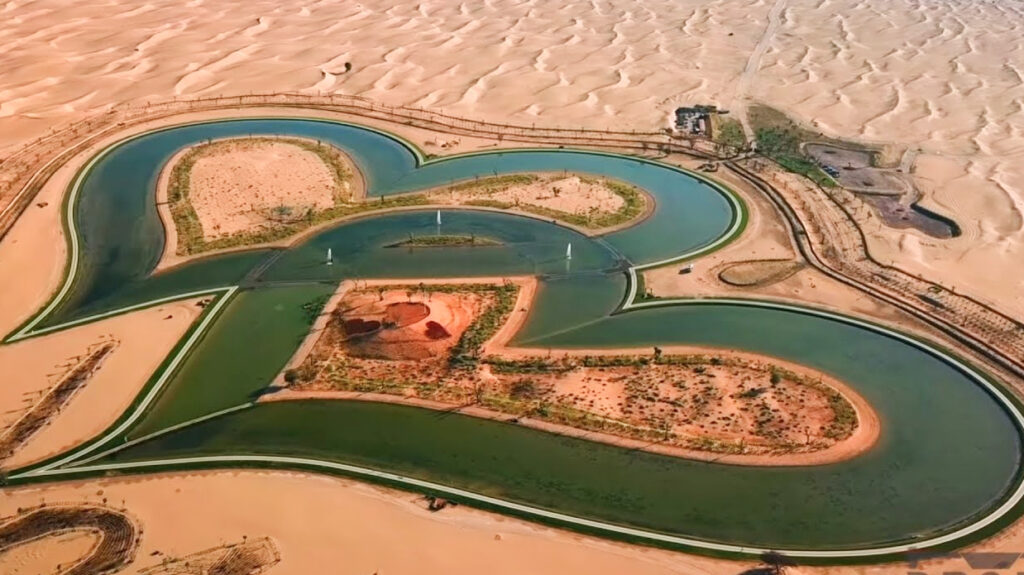 Love Lake Dubai (Al Qudra)