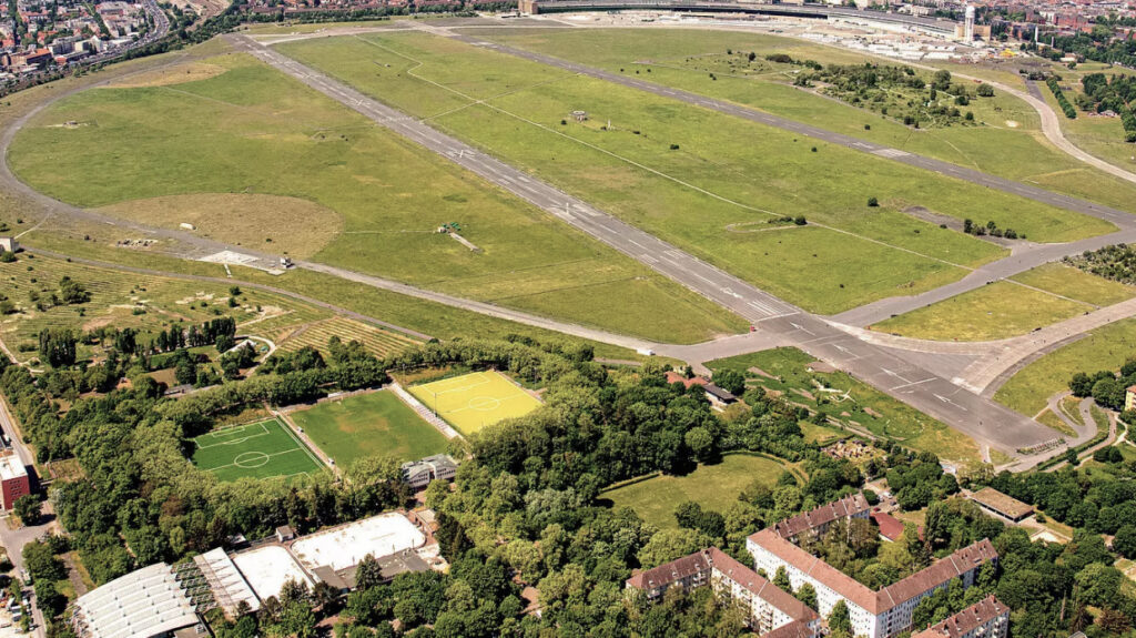 Tempelhofer Feld