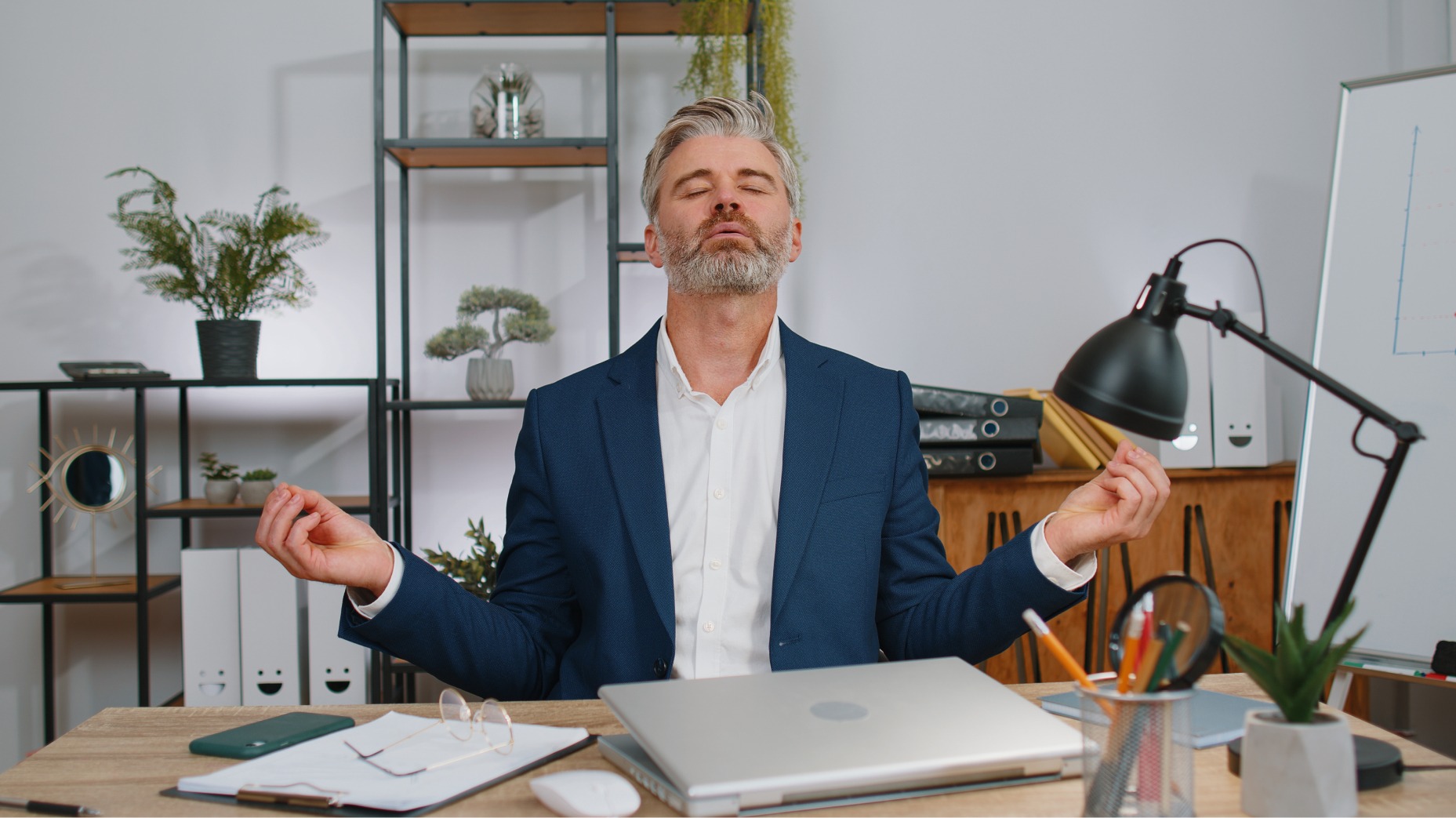 Achieving Work-Life Balance: Tips for Avoiding Burnout in the Digital Age